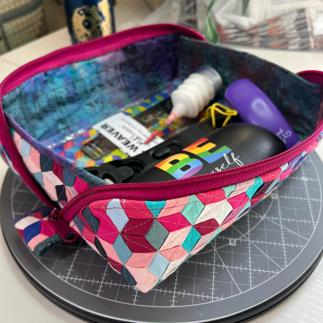 Sewing Hope & Strength: My #SewPINK Woven Drop Zone Pouch