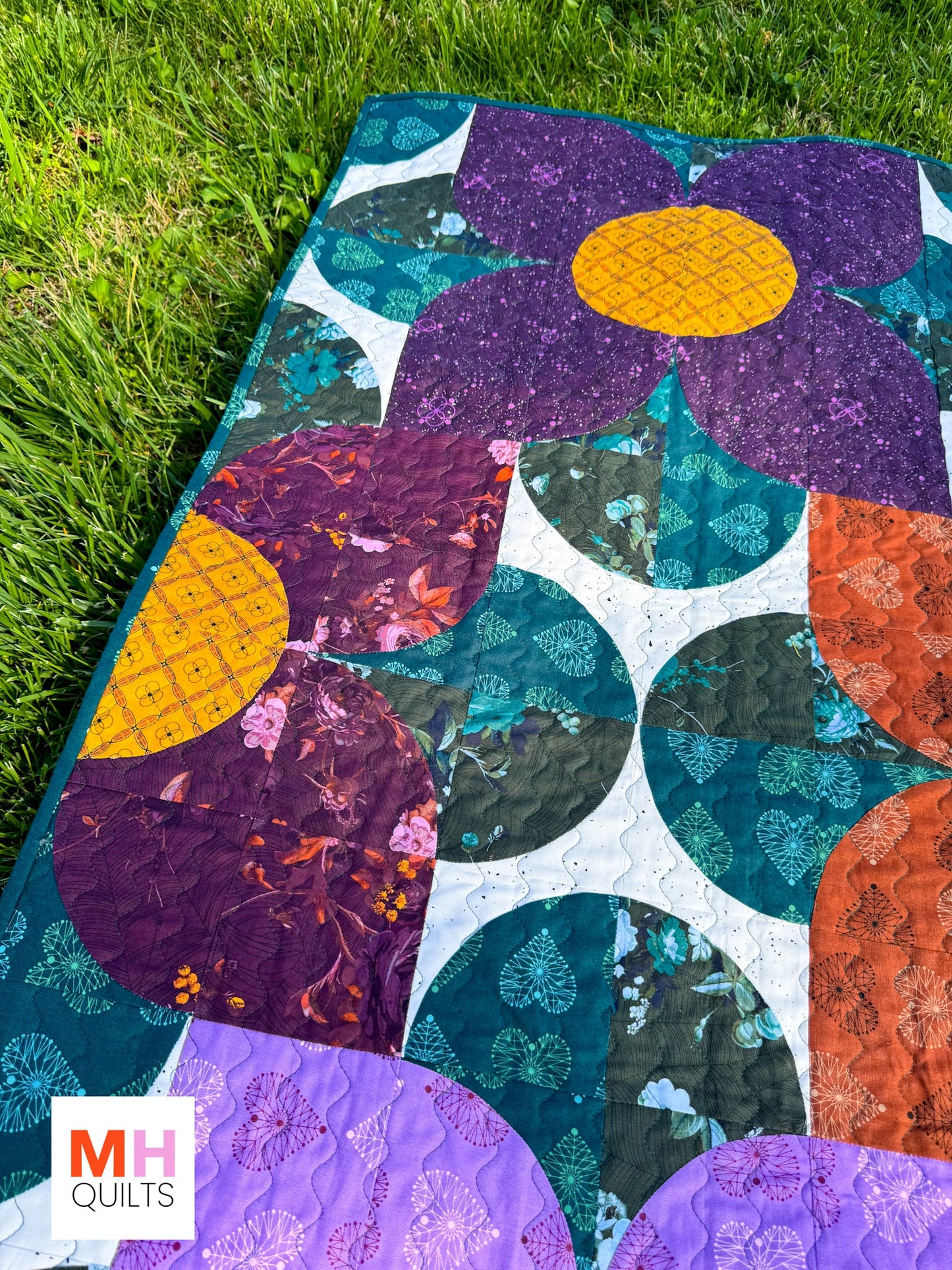 Blooms 72″ × 72″ Quilt Kit – Enrapture Collection by Giucy Giuce