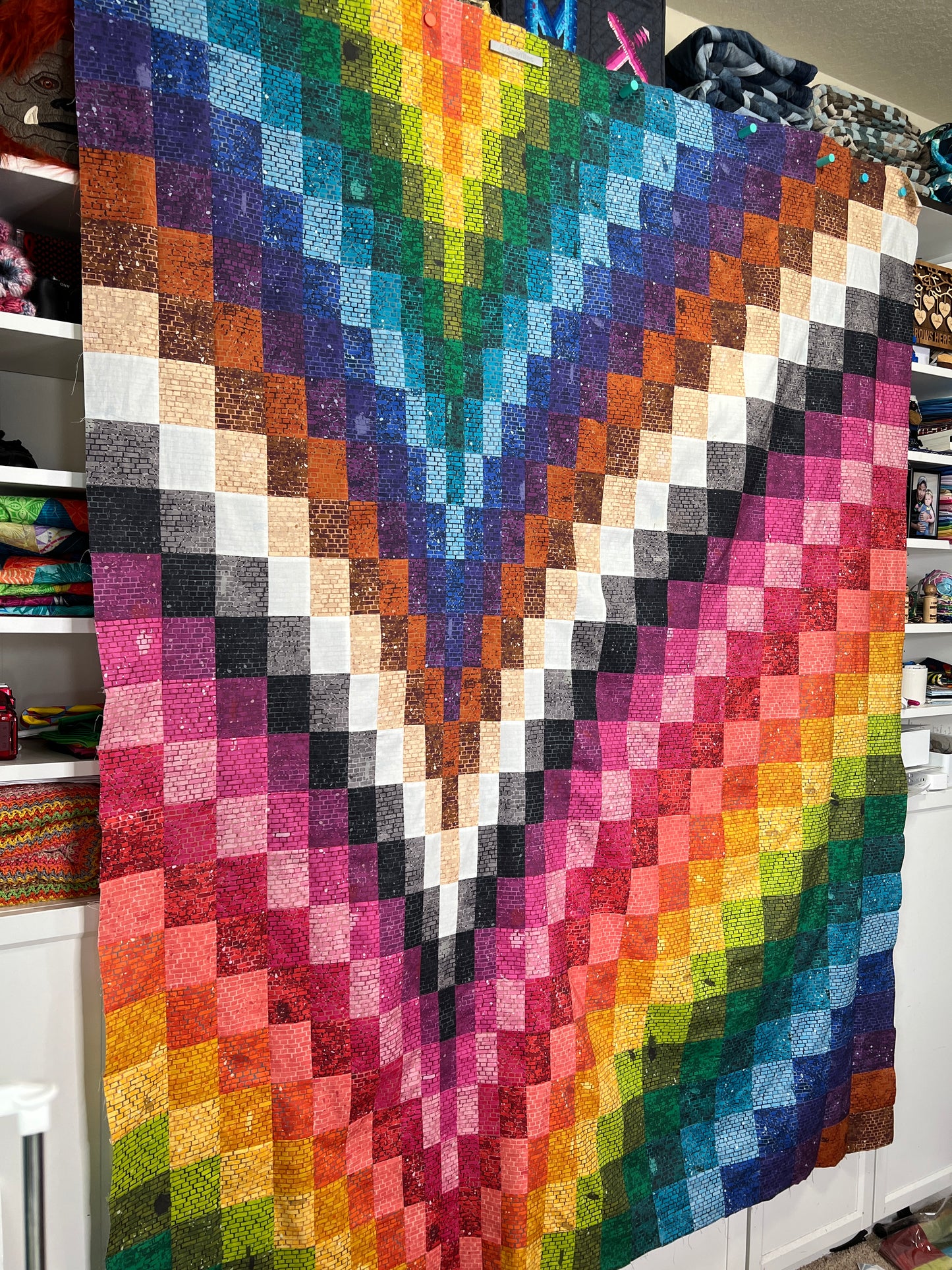 Bargello Wave Quilt Kit – featuring Stonewall Redux by Mx Domestic