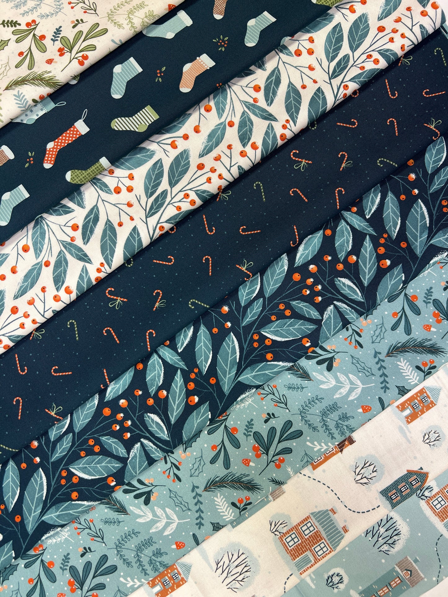 Botanical Winter – 8-Piece Holiday Bundle