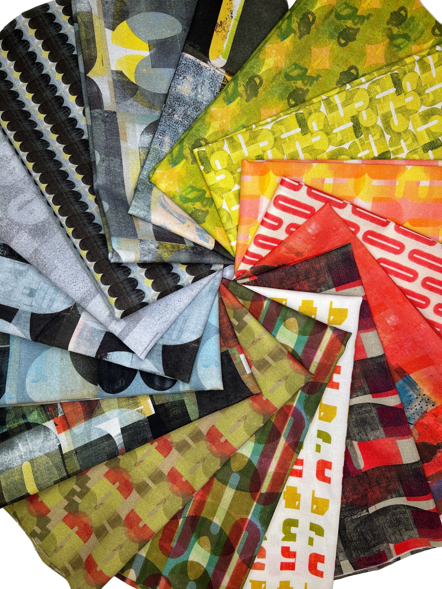 Gigi Quilt Kit - Featuring Counter by eBond with FreeSpirit Fabrics