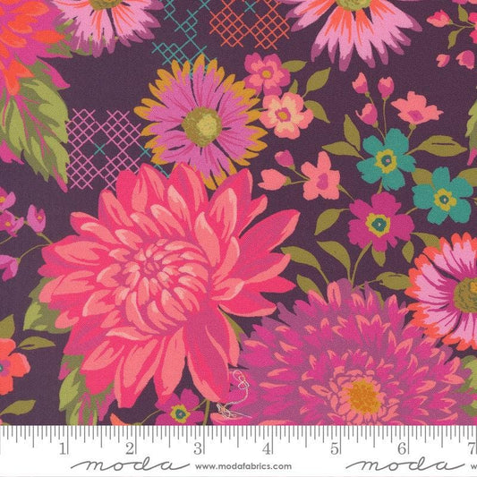 Parlor – Blooms Plum 11960 26 (Half Yard Cut) – by Crystal Manning with Moda Fabrics